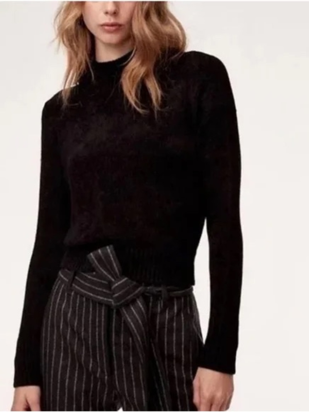 Aritzia Wilfred Corteta Chenille Black Mock Neck Sweater Medium - Picture 2 of 7
